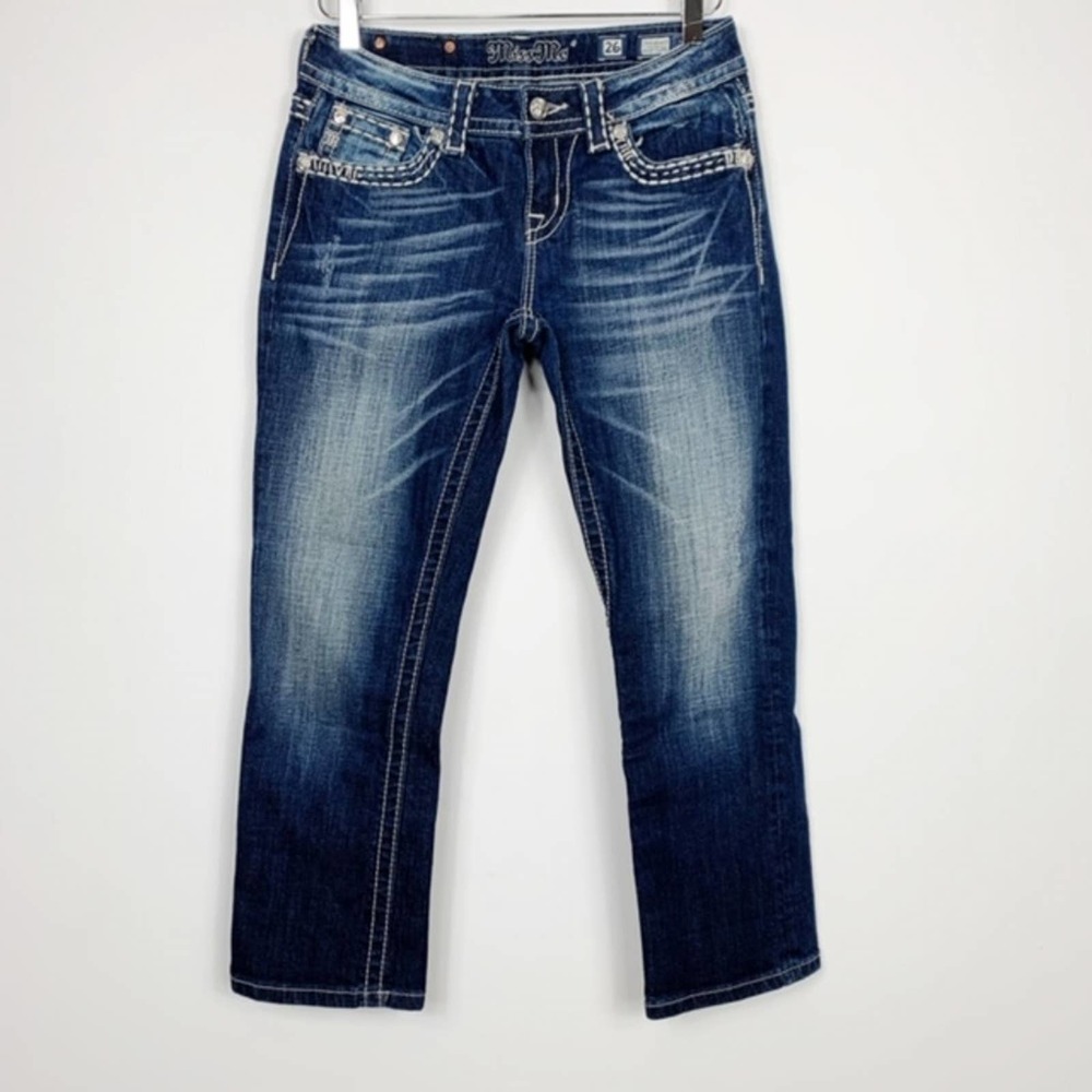 Miss Me Jeans Womens 26 Blue Medium Wash Denim Embellished Easy Capri Stretch